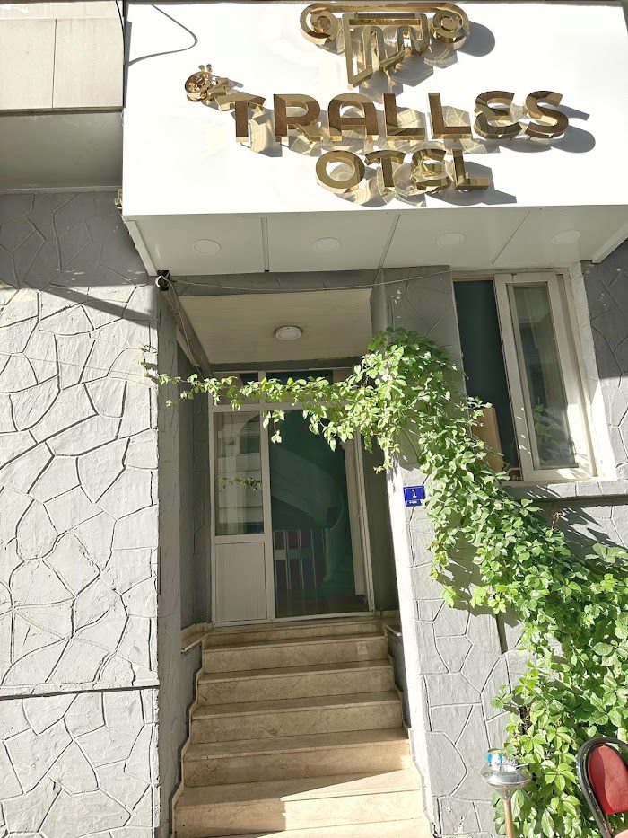 Öz Tralles Otel